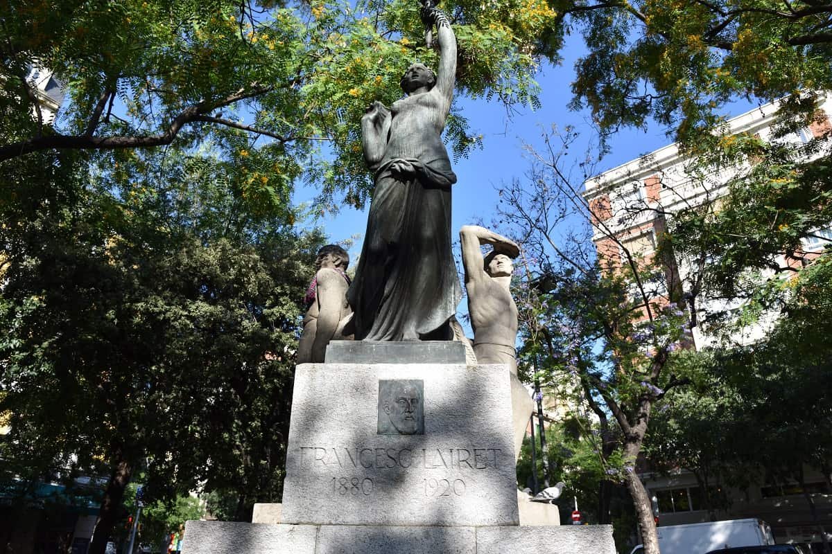 Francesc Lairet Monument