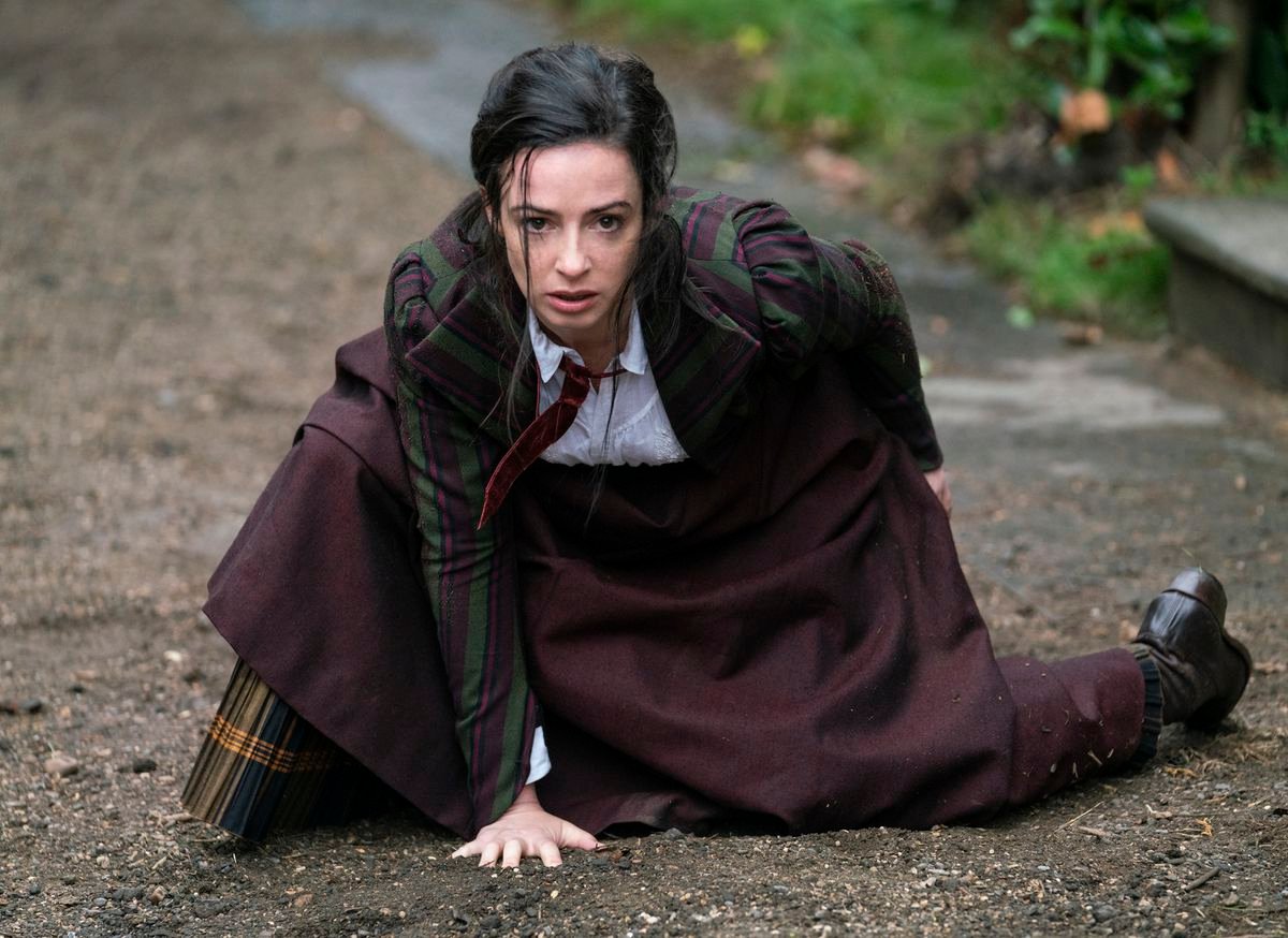 Laura Donnelly in a superhero crouch in The Nevers