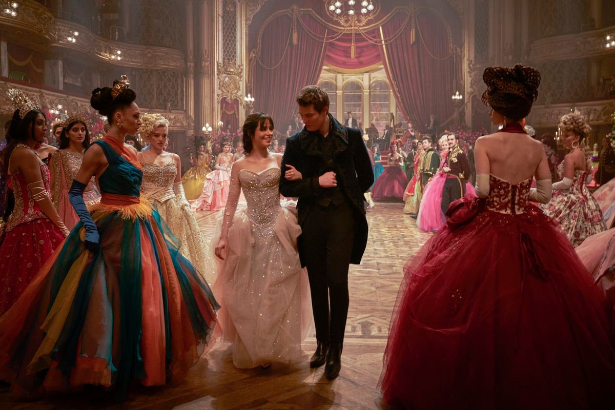 Cinderella (Camila Cabello) and her prince arm in arm at the ball